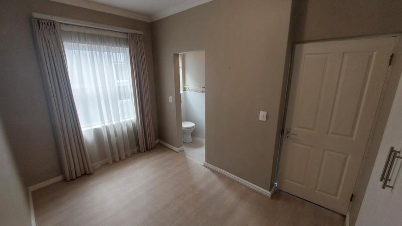 2 Bedroom Property for Sale in Durbanville Western Cape